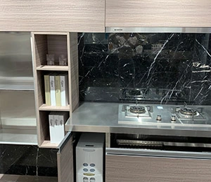 Дизайн кухонного шкафа Современный тип из Китая Кухонный шкаф